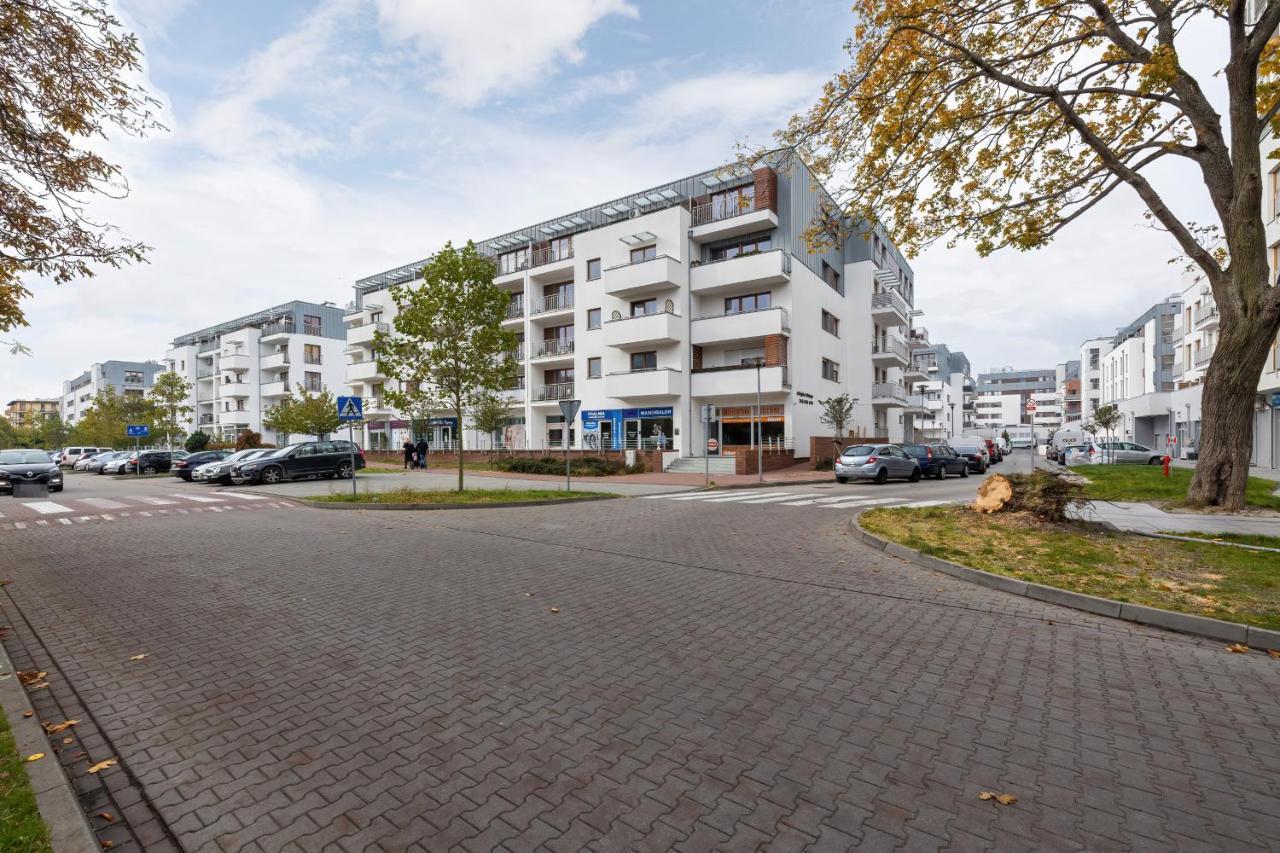 Platan Apartments Swinoujscie Center IV By Noclegi Renters Dış mekan fotoğraf